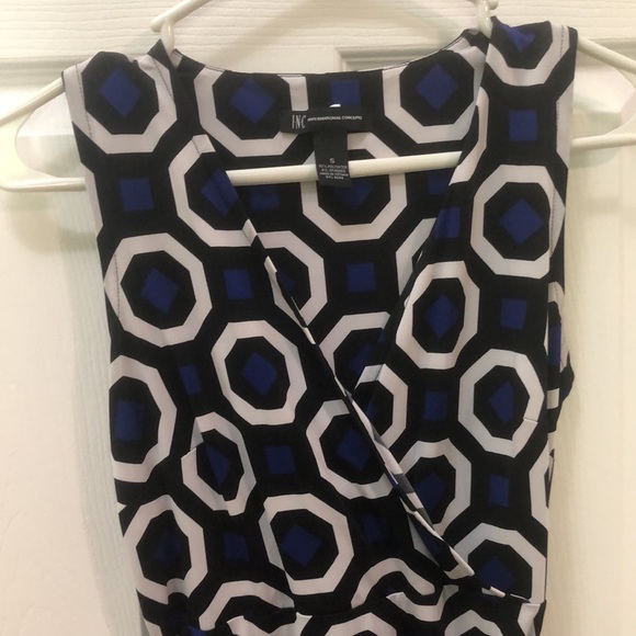 Geometric dress - Picture 5 of 8